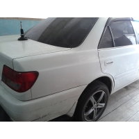 Продам а/м Toyota Carina битый