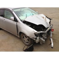 Продам а/м Toyota Corolla битый