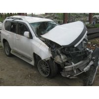Продам а/м Toyota Land Cruiser Prado битый