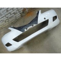 Продам бампер  для Mazda 6