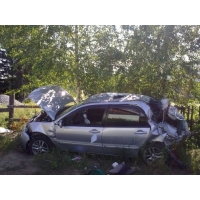 Продам битый (после ДТП)  Mitsubishi LANCER