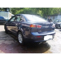 Продам запчасти  для Mitsubishi Lancer