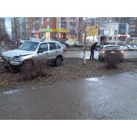 Куплю а/м Chevrolet Niva битый
