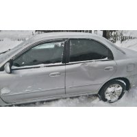 Продам а/м Kia Spectra битый
