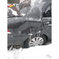 Продам а/м Mitsubishi Lancer битый