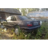 Продам а/м Mercedes-Benz E-класс битый