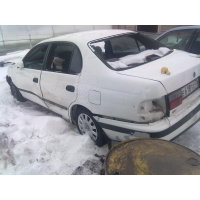 Продам а/м Toyota Corona битый
